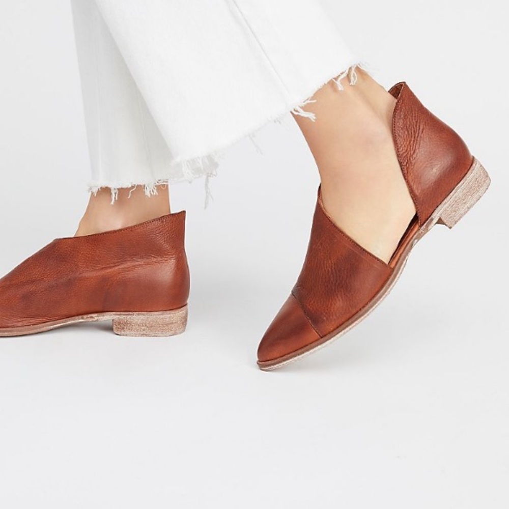 Free People Size 36 Royals Flat in Whiskey